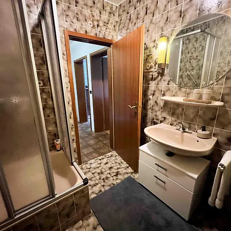 Weiherhaus Orchidee * Schönwalde